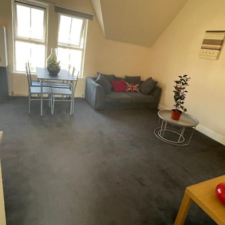 Vibrant & Cosy London Apartment Near Wembley Luaran gambar