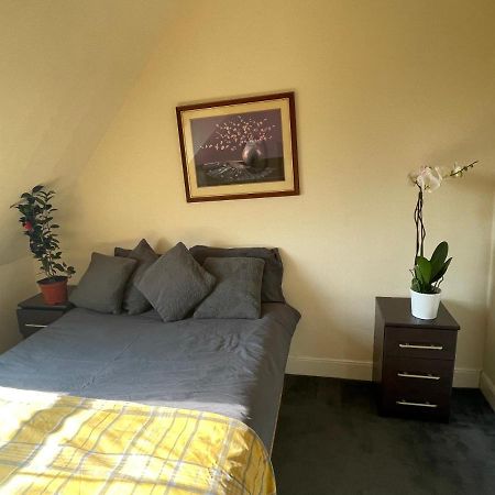Vibrant & Cosy London Apartment Near Wembley Luaran gambar
