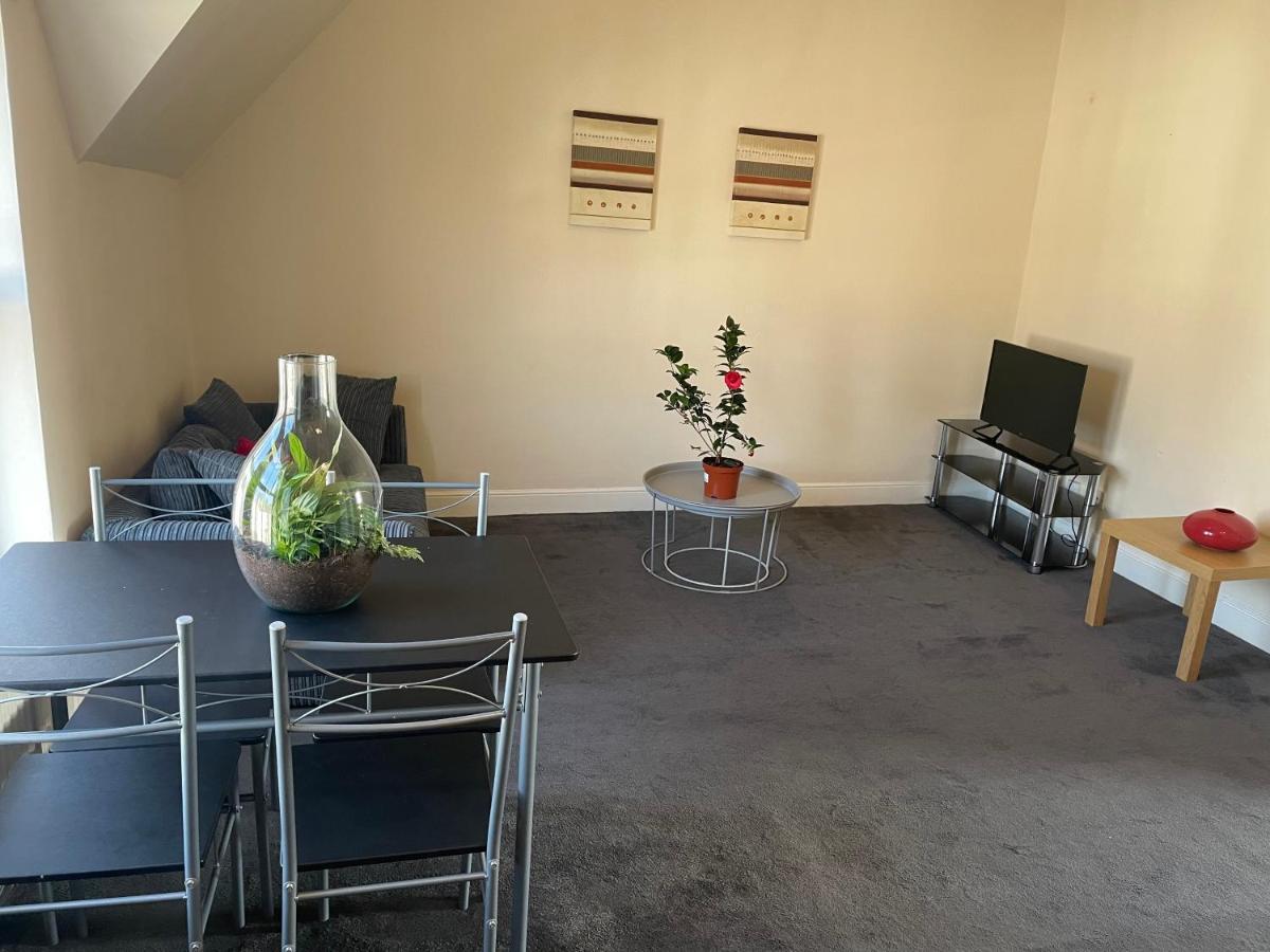 Vibrant & Cosy London Apartment Near Wembley Luaran gambar